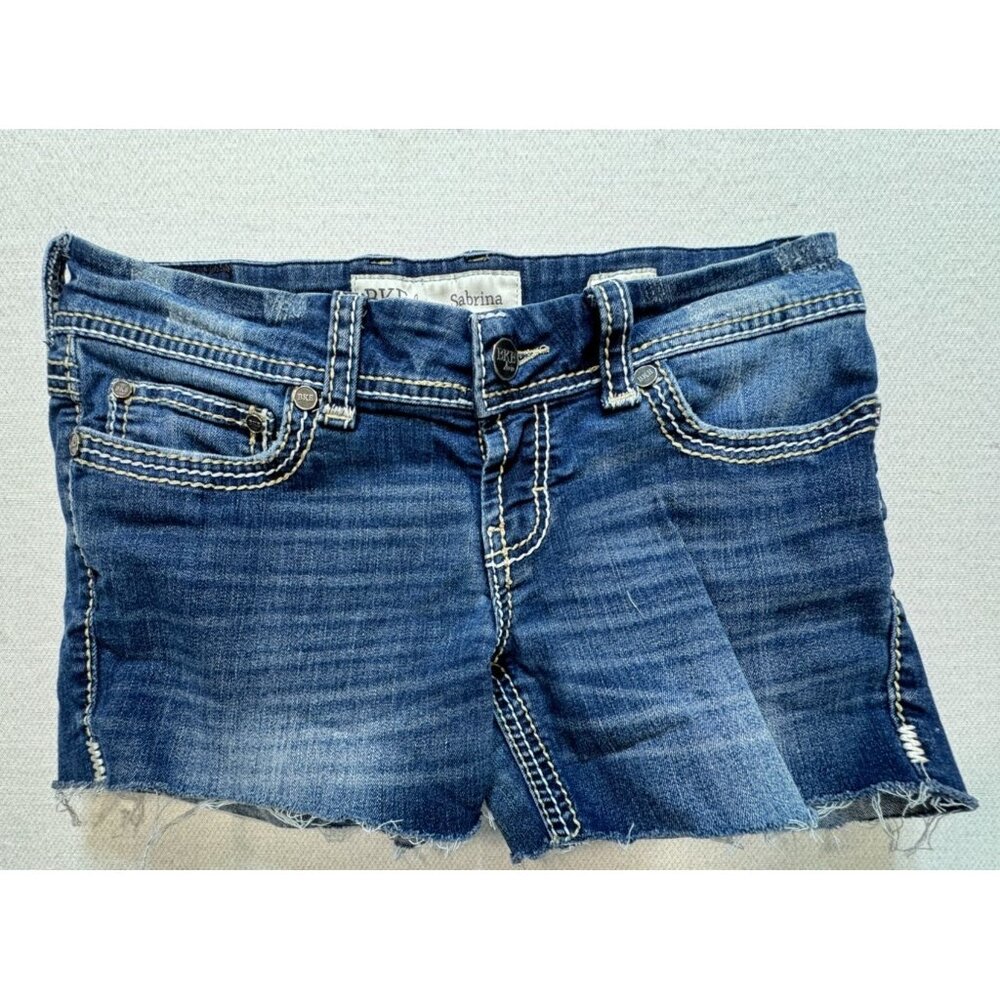 Bke Women's Denim Sabrina Jean Shorts Stretch Denim Size 28 Blue Frayed Hem